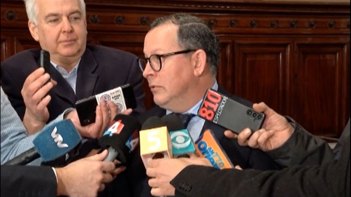 Open Town Hall will not vote for Accountability and tension resurfaces in the coalition