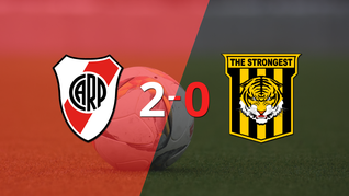 river plate le gano con claridad a the strongest por 2 a 0