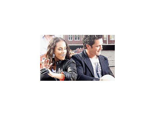Alicia Keys y Alejandro Sanz