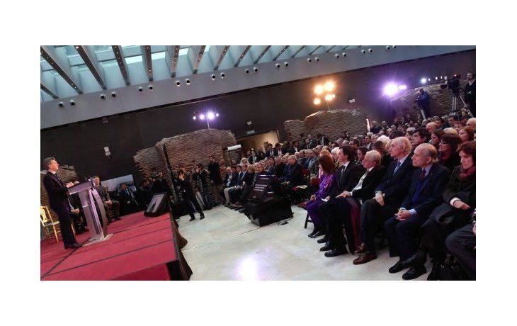ámbito.com | Los radicales coparon la Casa Rosada en un homenaje a Illia