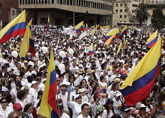 Miles de colombianos marcharon en Bogotá.