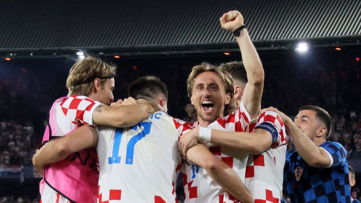Croatia won a great game and is the first finalist of the Nations League