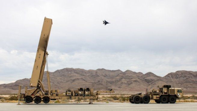 El Dark Eagle cuenta con un alcance de 1.725 millas y está diseñado específicamente para ataques de precisión convencionales de largo alcance.