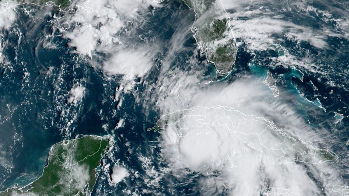 Tropical Storm Idalia has become a powerful hurricane and is heading for Florida