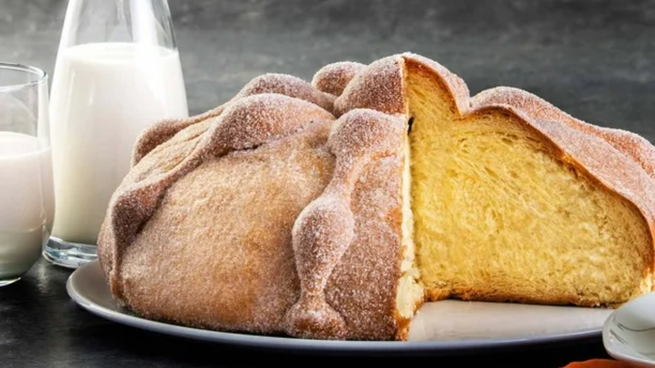 PAN DE MUERTO