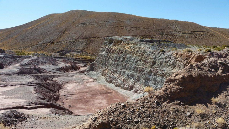 La Providencia es un depósito epitermal de plata, plomo, cobre y zinc. Hanaq la adquirió en 2018 y a partir de un programa de exploración detallado logró factibilizar nuevas reservas minerales y comenzar nuevamente una etapa productiva en esta antigua operación minera jujeña, que había cerrado sus puertas en el 1997.