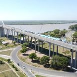 Uno de los segmentos adjudicados incluye el Puente Rosario–Victoria (RN 174). Uno de los segmentos adjudicados incluye el Puente Rosario–Victoria (RN 174).