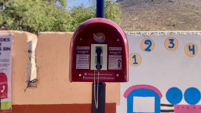 El regreso de las cabinas telefónicas en México a través de la CFE.
