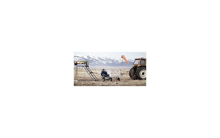 ámbito.com | «Nacido ycriado» tienebuen inicio ybuen desenlace,pero en el mediohay demasiadostiempos muertosy variasdesproporcionesen el relato, quehacen extrañaral Trapero defilms anteriores.