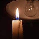 CFE le deposita indemnización a familias mexicanas por apagones de luz: cómo pedirlo y requisitos.
