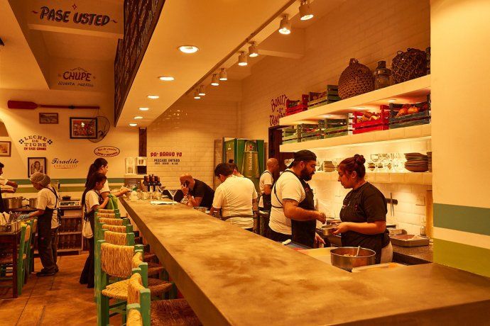 Entre sus cinco opciones de cebiches cuenta con uno veggie, que se elabora con una leche de tigre especial. Entre sus cinco opciones de cebiches cuenta con uno veggie, que se elabora con una leche de tigre especial.