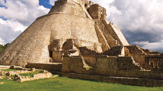 Uxmal, una de las pirámides más icónicas de todo México.