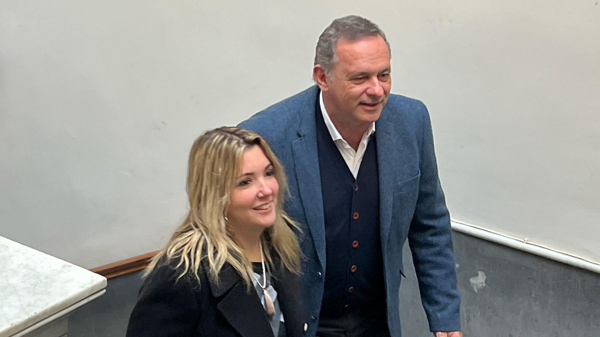 Álvaro Delgado and Valeria Ripoll met in the National Party Directory and begin their race in October