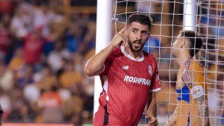 Con un cabezazo de Paulinho cuando terminaba el primer tiempo, Toluca logra la igualdad ante Tigres. La definición del finalista del Clausura queda abierta hasta el sábado 17, cuando se enfrenten nuevamente en el Nemesio Diez.