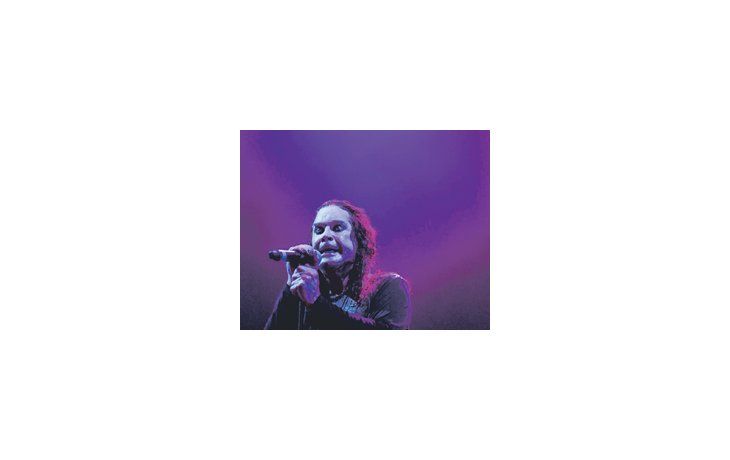 El legendario fundador de Black Sabbath mantiene el espíritu, aunque ya esté muy lejos de su garra de antaño.