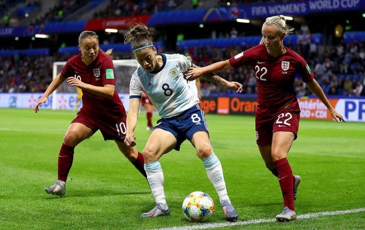 real madrid se mete en el futbol femenino y con una argentina en sus filas