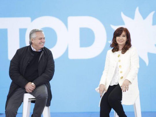 Alberto Fernández y Cristina Fernández de Kirchner durante el acto de presentación de listas de precandidatos.&nbsp;