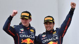 Max Verstappen habló nuevamente de Checo Pérez y aconsejó a Cadillac su contratación para la temporada 2026.
