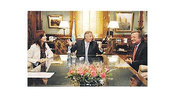 El titular de Fiat Auto Argentina, Cristiano Rattazzi, se reunió anoche con Néstor Kirchner y la senadora Cristina Fernández para comunicarles la nueva inversión.