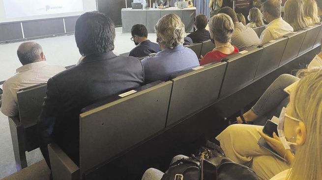 plan. Los ministros bonaerenses defendieron ayer en la Legislatura el proyecto de Presupuesto que envió el Gobierno de Axel Kicillof.