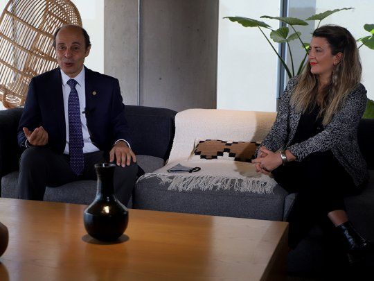 Aldo Elías, Presidente de la Cámara de Turismo; y Paula Ruggeri, Directora de espacio sustentable y Responsable de Sustentabilidad en Mandala Consultora.