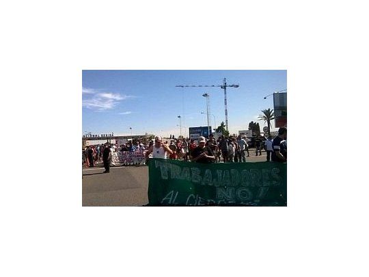 Importantes demoras para llegar al aeropuerto. Imagen C5N.