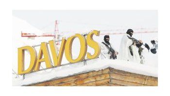 ámbito.com | El despliegue de efectivos de seguridad sigue dominando en Davos. Allí llegará hoy Mauricio Macri , en lo que significará el regreso de la Argentina a ese foro económico tras trece años de ausencia.
