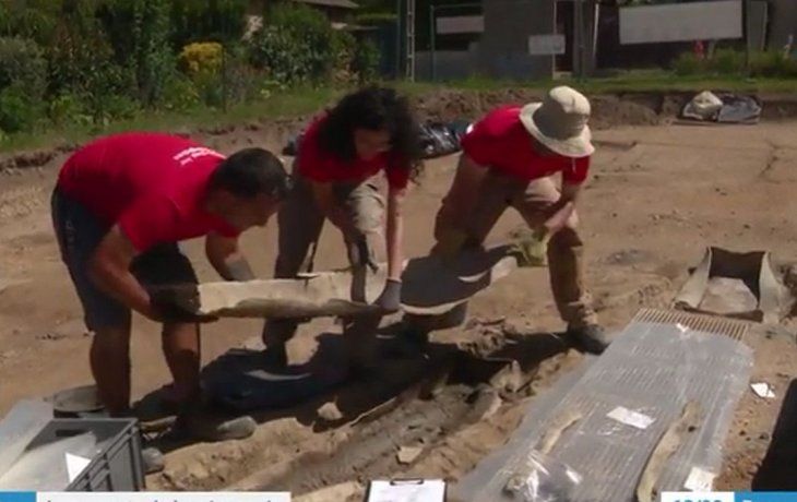 Hallan en Francia 150 antiguas tumbas cristianas y un sarcófago de 1.500 años todavía sellado