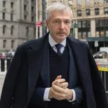 Logró hacer miles de millones pero su vida fue tan exitosa como polémica. Logró hacer miles de millones pero su vida fue tan exitosa como polémica.