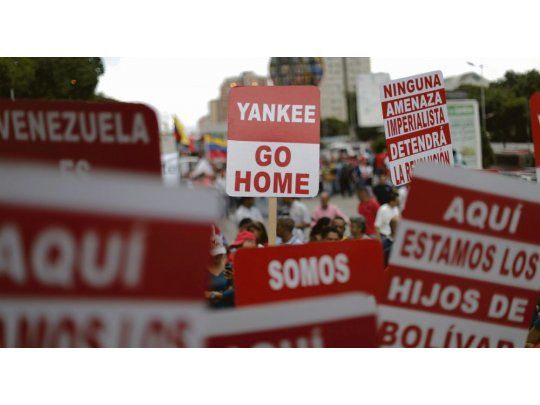 En la calle. El chavismo aprovechó la amenaza de Donald Trump para buscar apoyo social. Ayer hubo marcha en Caracas.