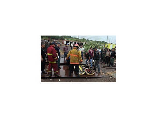 Una aeronave de la línea estatal Conviasa se precipitó a tierra con 51 pasajeros a bordo.
