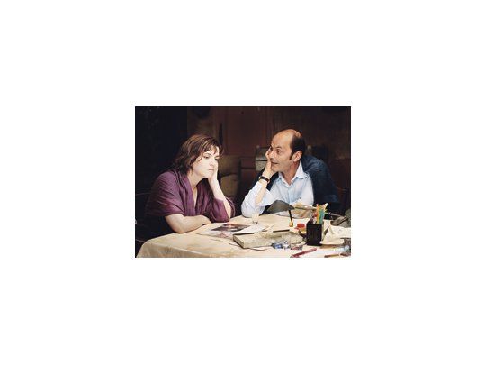 Agnès Jaoui y Jean-Pierre Bacri en «Háblame de la lluvia»: agradable, pero el más liviano de la trilogía costumbrista del dúo.