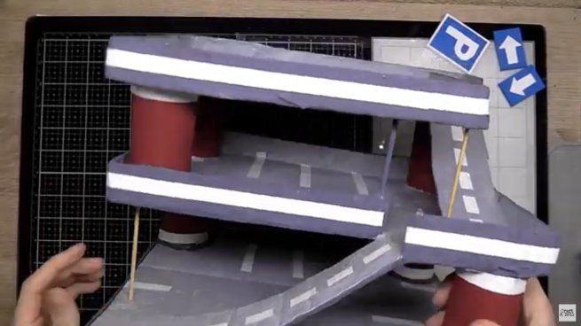 Crea un creativo parking de carton para autos de juguete y recicla en casa. 