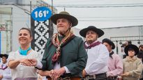 Tapalqué es un pueblo de la Provincia de Buenos Aires que se encuentra a unos 270 km de la Capital Federal, llegando por la RN 205 y tomando para llegar la RP 51.&nbsp;