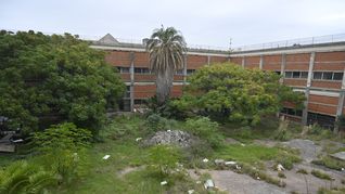 La ex Escuela de Enfermería es uno de los predios que se recuperarán para la construcción de viviendas. La ex Escuela de Enfermería es uno de los predios que se recuperarán para la construcción de viviendas.