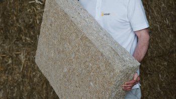 cuales son los beneficios del uso del canamo en las industrias de la construccion y textil