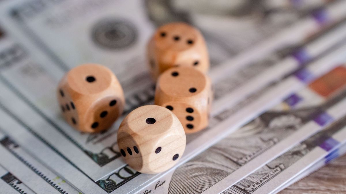 How much will the dollar be at the end of the year, according to an analyst?