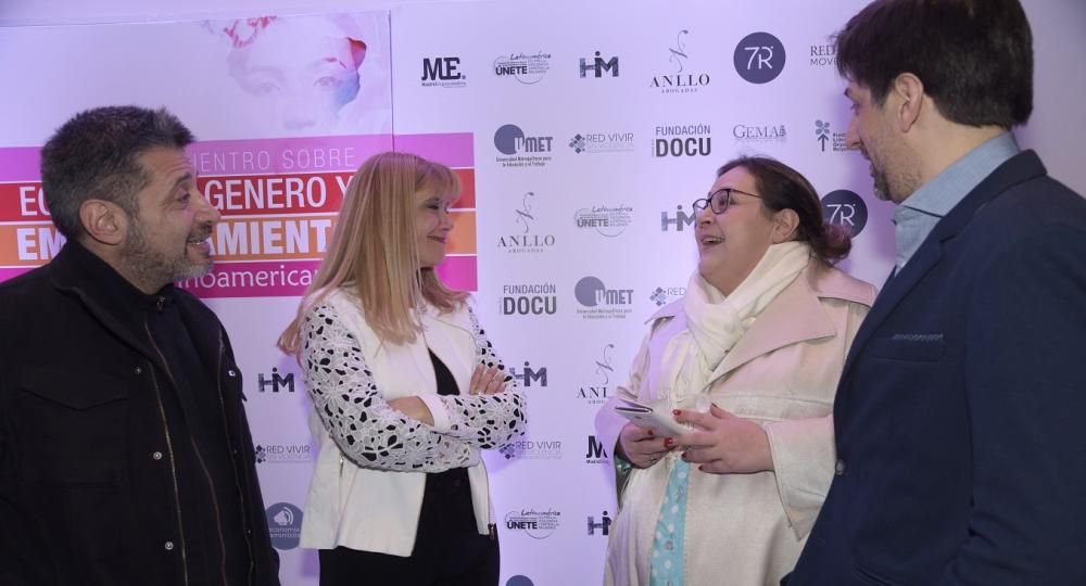 Realizaron primer encuentro sobre equidad de género y empoderamiento de la mujer latinoamericana (foto 1)