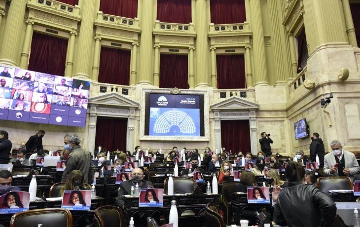 Alivio a monotributistas y cambios en Ganancias y Bienes Personales