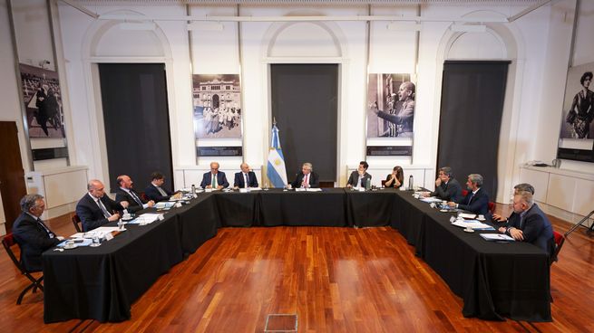 Alberto Fernández durante el Consejo Federal de Hidrovía