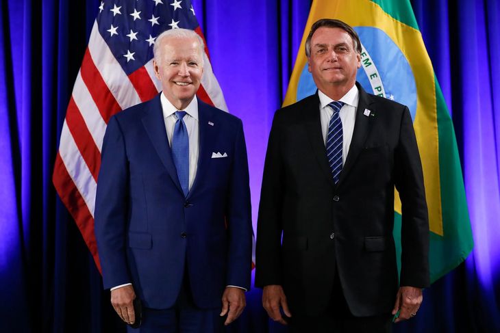 Los presidentes de Estados Unidos, Joe Biden, y de Brasil, Jair Bolsonaro.