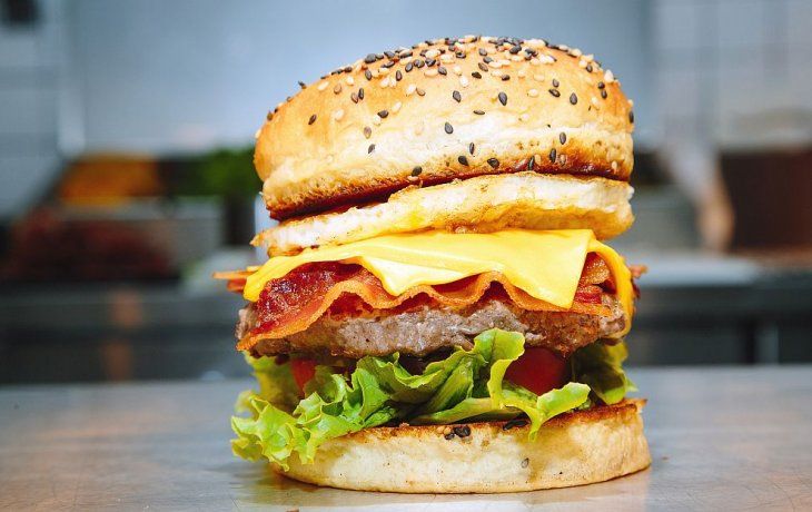 diez opciones para celebrar el dia de la hamburguesa