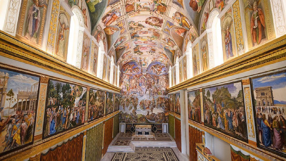 Who closed the Sistine Chapel before the vote begins