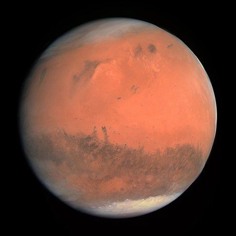 Se considera que Marte tiene todos los ingredientes para la vida con excepción de agua líquida, lo que para los astrónomos podría ser lo más importante y la razón de esto. 