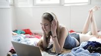 Netflix conquista a la audiencia juvenil con una historia fresca y cautivadora