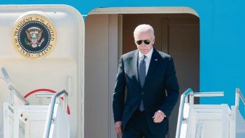 PREVIA. El presidente estadounidense Joe Biden, ayer, al llegar a Ginebra, donde hoy se reunirá con su homólogo ruso Vladímir Putin. PREVIA. El presidente estadounidense Joe Biden, ayer, al llegar a Ginebra, donde hoy se reunirá con su homólogo ruso Vladímir Putin.