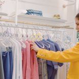 Este tipo de promociones en indumentaria puede representar un alivio para el bolsillo, especialmente cuando se combinan descuentos directos con financiación en cuotas. Este tipo de promociones en indumentaria puede representar un alivio para el bolsillo, especialmente cuando se combinan descuentos directos con financiación en cuotas.