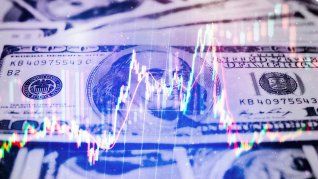 Mercados cerraron un febrero complicado: subieron dólar blue, MEP y CCL, mientras el S&P Merval rebotó, pero los bonos cayeron