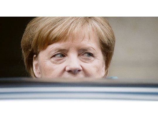 DUDAS. ¿Angela Merkel estará ahora dispuesta a gobernar en minoría o convocará a elecciones?, especuló ayer la prensa alemana.