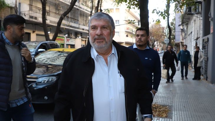 El senador y vicepresidente del Partido Justicialista, José Mayans, arriba al congreso del partido. El senador y vicepresidente del Partido Justicialista, José Mayans, arriba al congreso del partido.